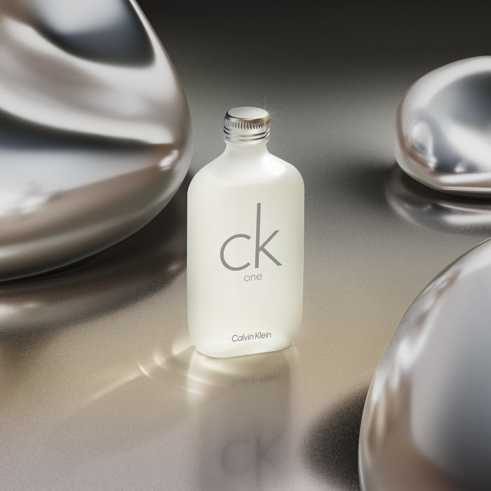 Calvin Klein Ck One 2 Piece Gift Set: Eau De Toilette 50ml - Shower Gel 100ml