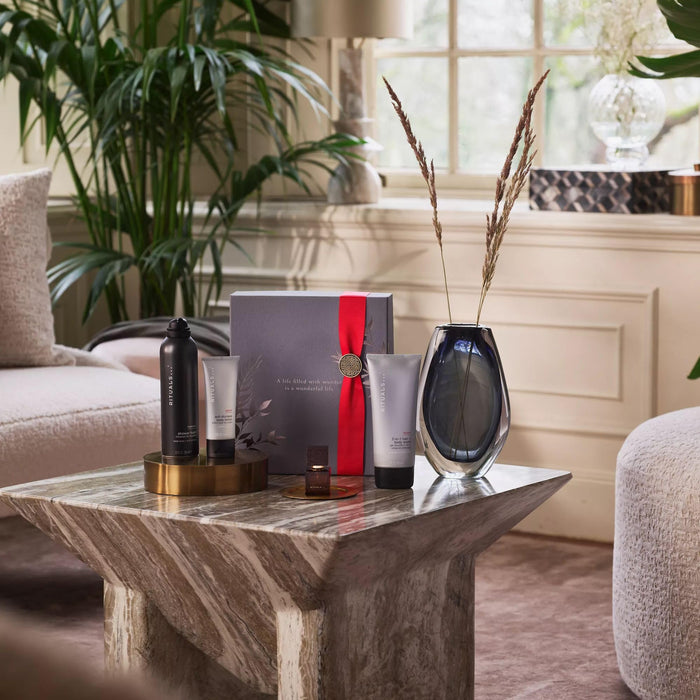 Rituals Homme Gift Set 200ml Shower Foam + 200ml Shampoo & Body Wash + 70ml Body Lotion + 15ml L?Essentiel EDP